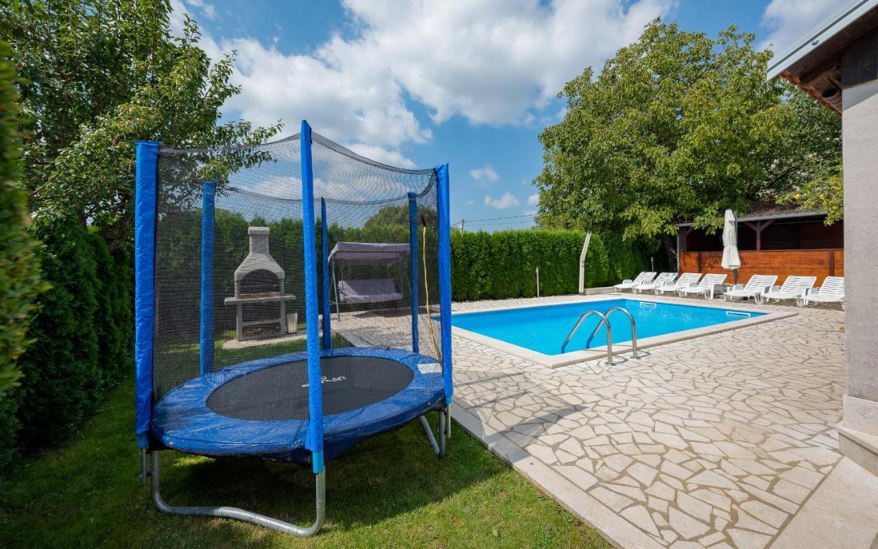 Villa House Semy With Private Pool à Pazin Extérieur photo
